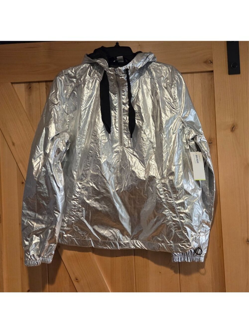 New! Old Navy Active Womens Size M Metallic Silver Windbreaker Hooded Go H20